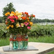 Recycle design with spray roses from Interplant Roses