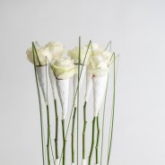 Kerstbloemwerk Avalanche rozen - Pim van den Akker - Flower Factor