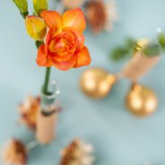 kerstdecoratie met Freesia - Flower Factor