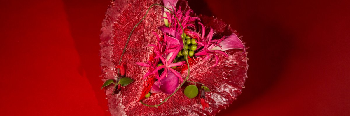 Valentijnshart met Nerine en Calla