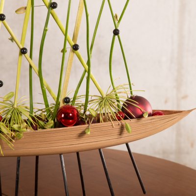 Festive Freesia framework