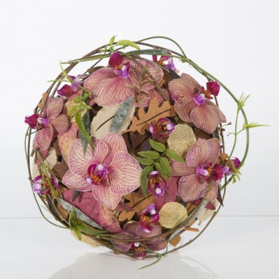 Bruidswerk met orchidee