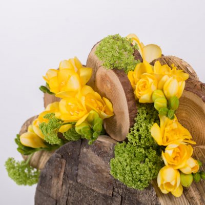 Houthakkers bloemwerk met Freesia