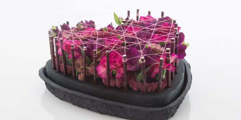 Een hart vol Alstroemeria en Anjers