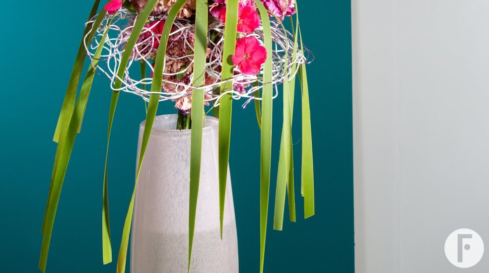 Roze frame boeket met Trendy Dianthus