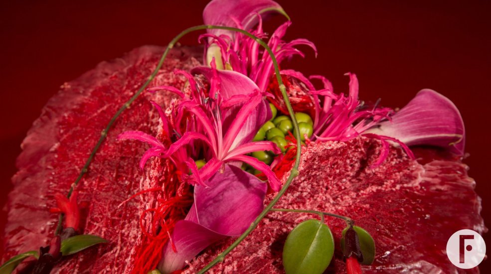 A heart with Nerine and Calla