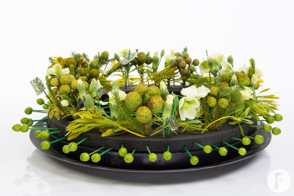 OASIS Black Ideal ring design Roos van Unen - Flower Factor