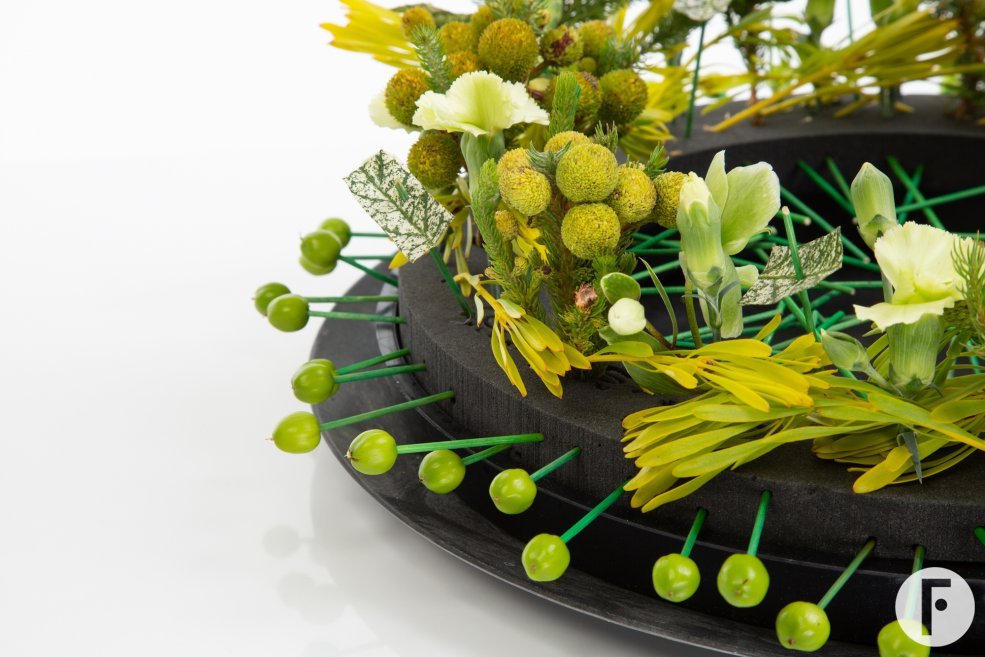 OASIS Black Ideal ring design Roos van Unen - Flower Factor