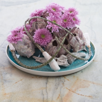 Floral composition met Chrysant ' Romance'