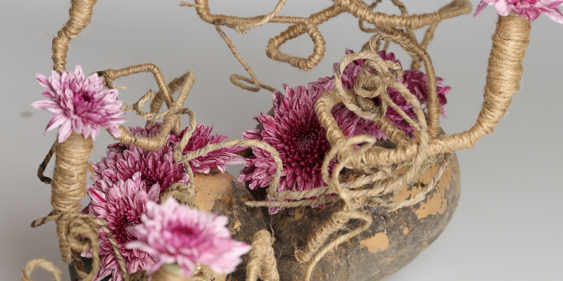 Funky object for creative moms