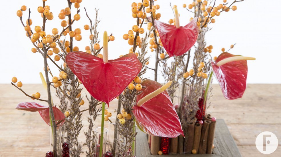 Kerst bloemstuk rood