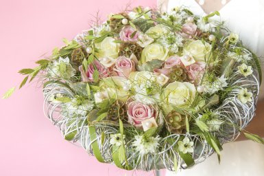Modern wedding bouquet