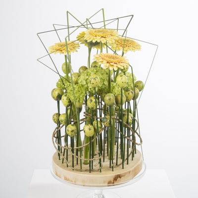 Zachtgele gerbera's van Pim van den Akker