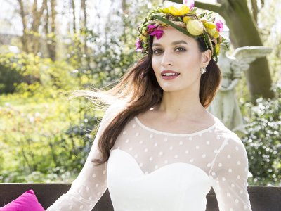 Colorful crown with purple details